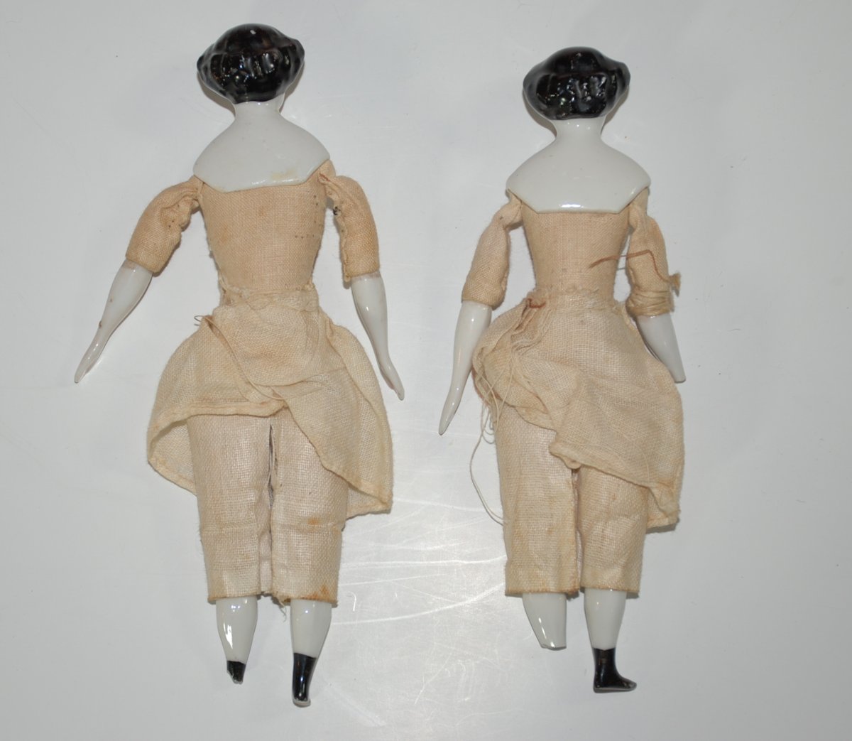 2 antique bisquite porcelain dollhouse dolls * c. 1860/1860