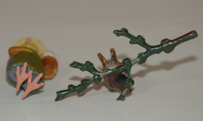 österliche Miniaturen * Hase & vermenschlichte Kückendame als Gärtnerin * um 1900