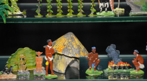 uralte Heinrichsen Zinnfiguren  Szene * Im Inneren Afrikas im O.K. * 49 Teile um 1900