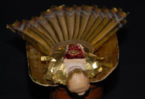 uralter Rauschgold Engel mit Porzellankopf zum aufhängen * Höhe 13,5 cm * um 1900