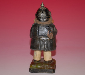 figürliche Spardose aus Zinnguß * Schutzmann Polizist mit Pickelhaube * Kaiserzeit um 1880/90