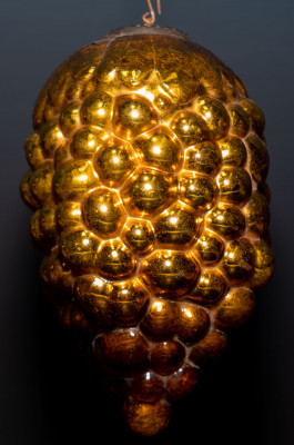 uralter Weihnachtsschmuck * große goldfarbener Biedermeier Traube * vor 1900